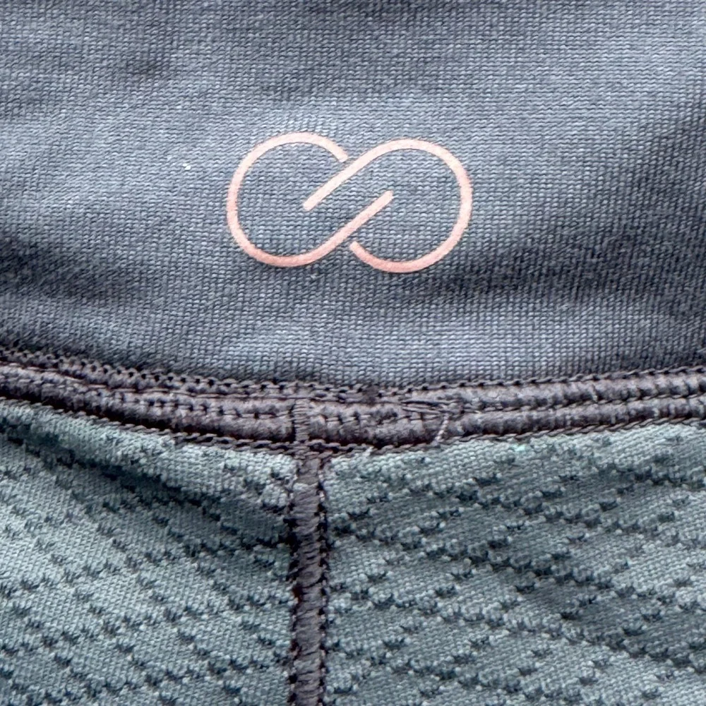 NWT Calia Carrie Underwood 2-in-1 Mesh Shorts Women Medium Gray Mint Havana Boho - Picture 3 of 11